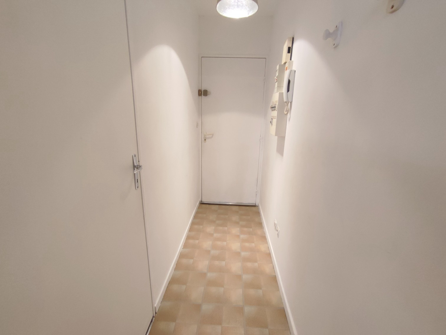 
                                                Location
                                                 Studio meublé rue des Jacobins AMIENS