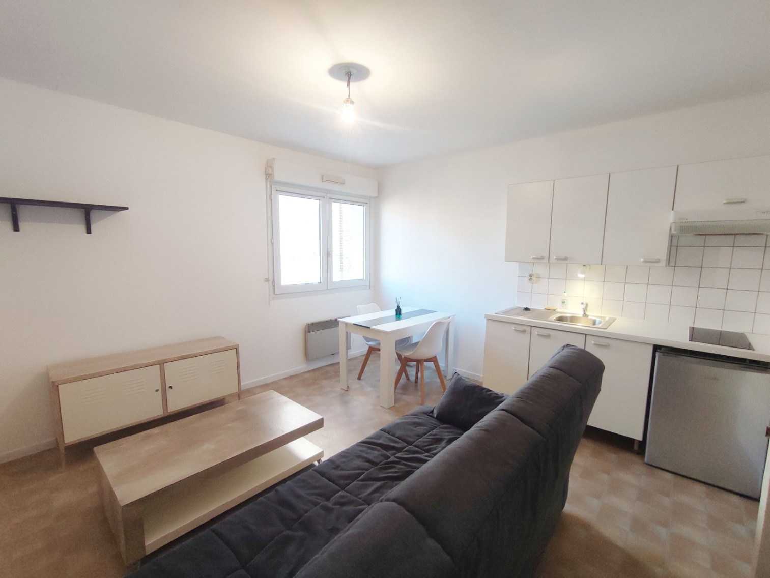 
                                                Location
                                                 Studio meublé rue des Jacobins AMIENS