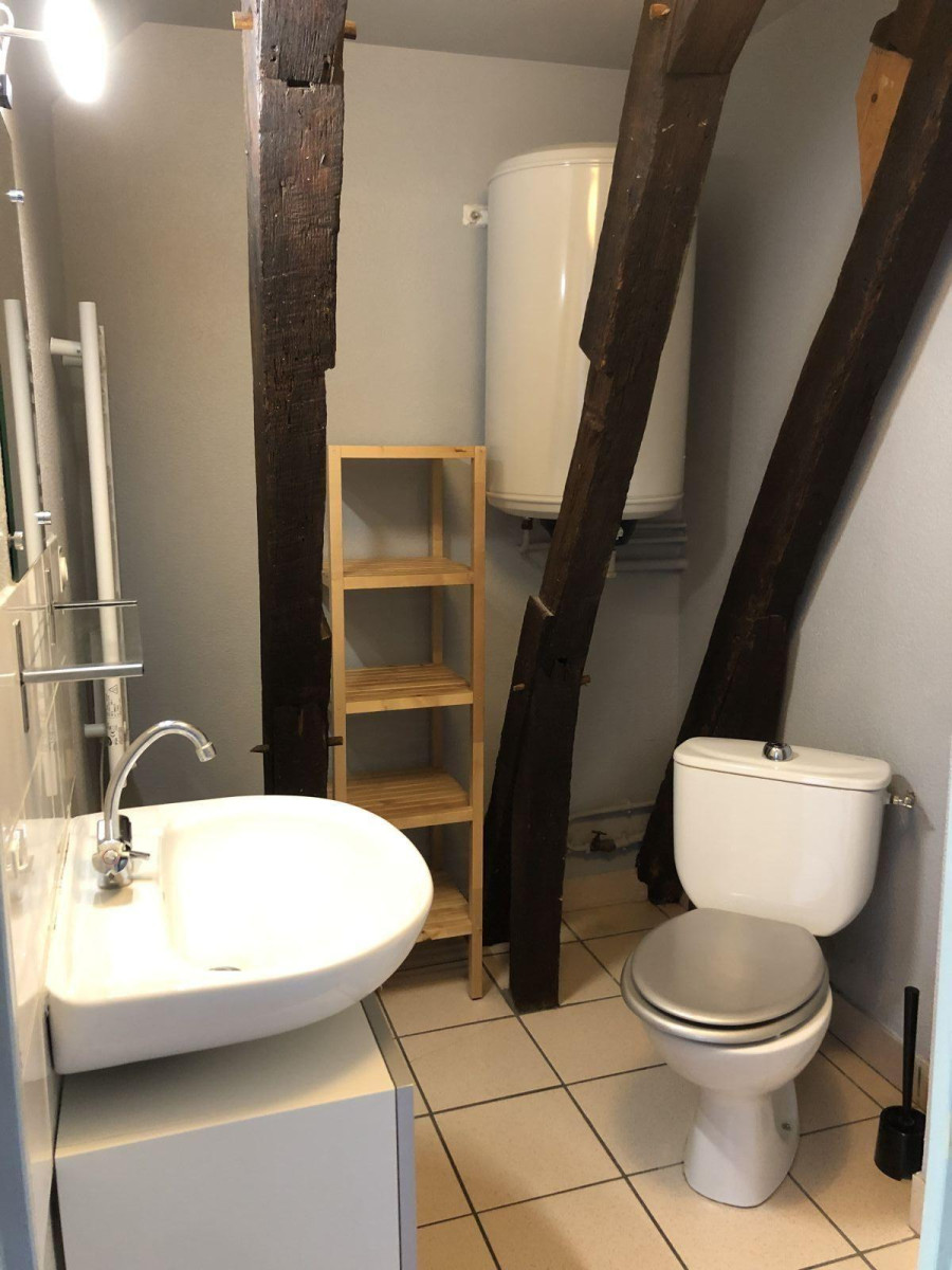 
                                                Location
                                                 Studio meublé rue Lamartine Tours