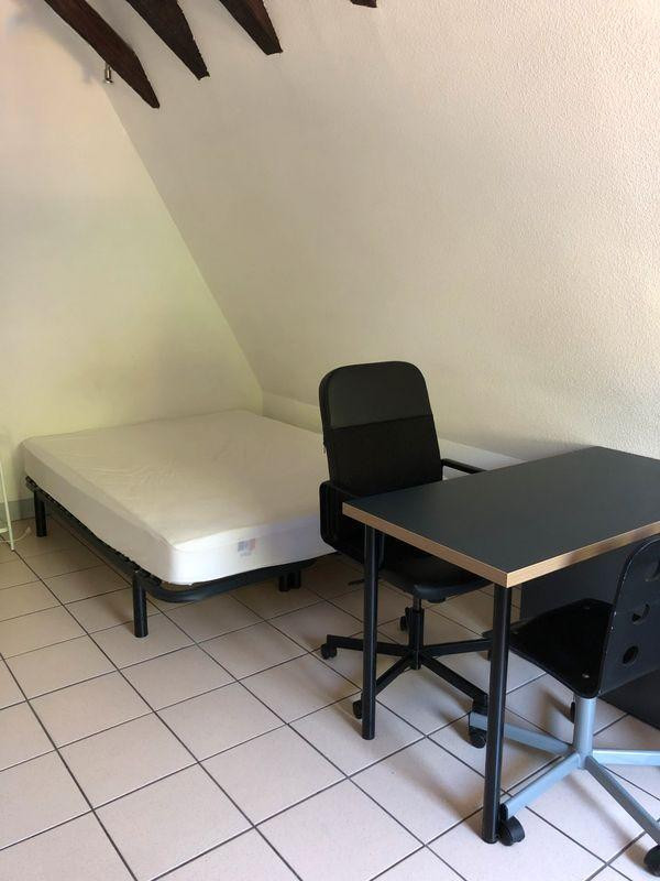 
                                                Location
                                                 Studio meublé rue Lamartine Tours