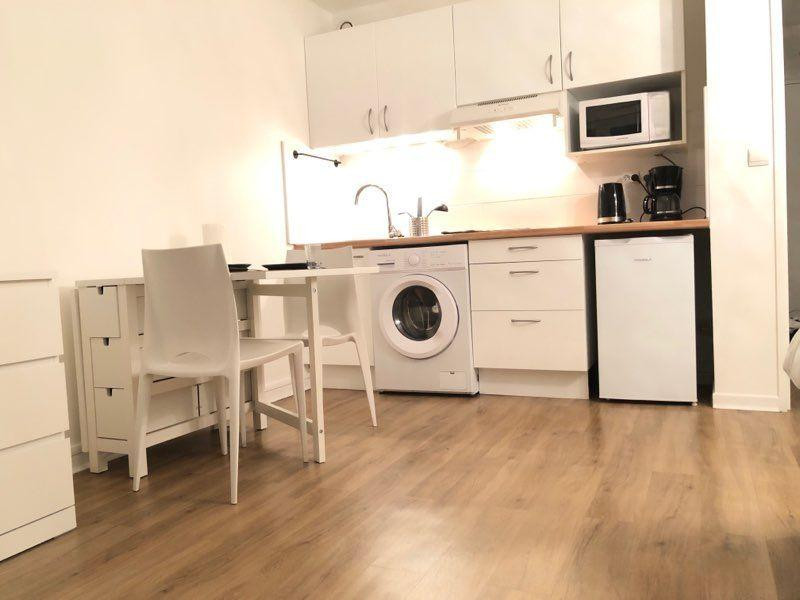 
                                                Location
                                                 Studio Meublé Suresnes