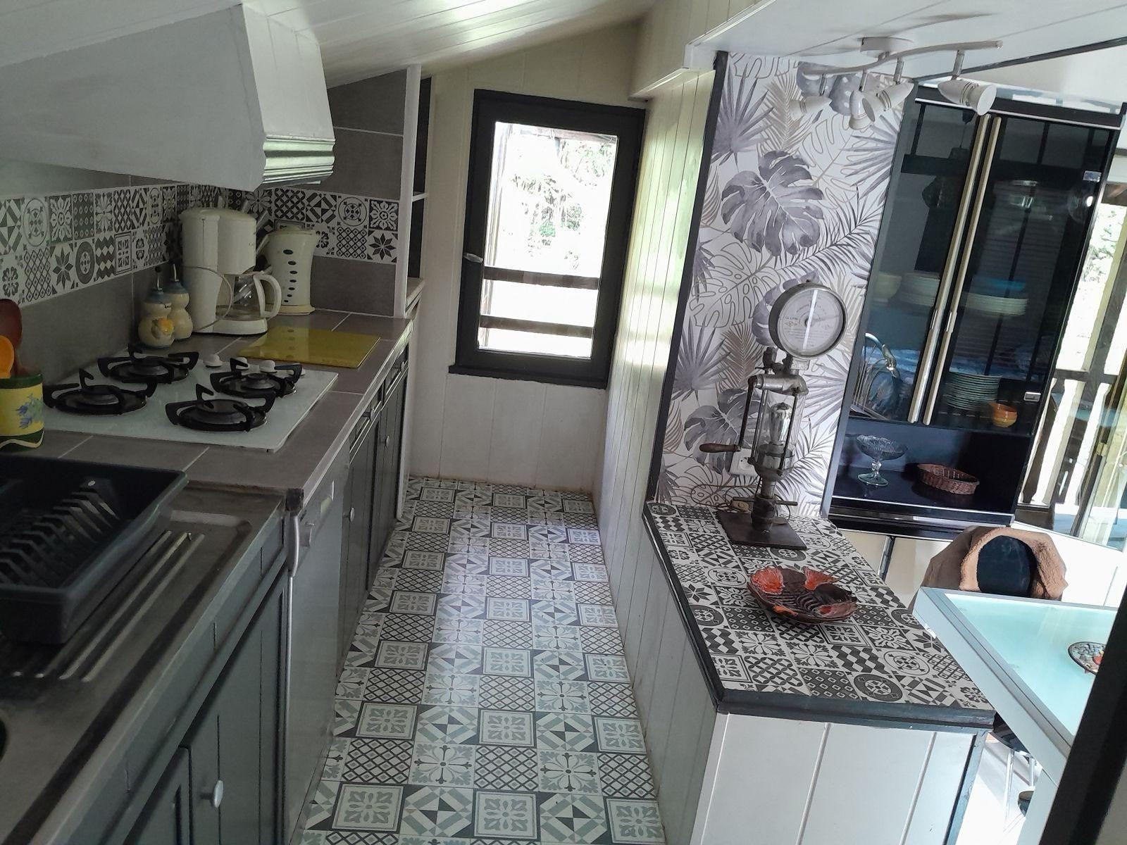 
                                                Location
                                                 Studio  meublé tout confort