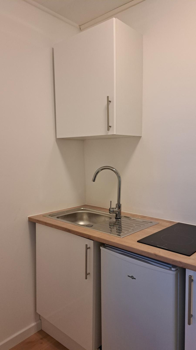 
                                                Location
                                                 ✨ Studio meublé tout confort –avec balcon  ✨