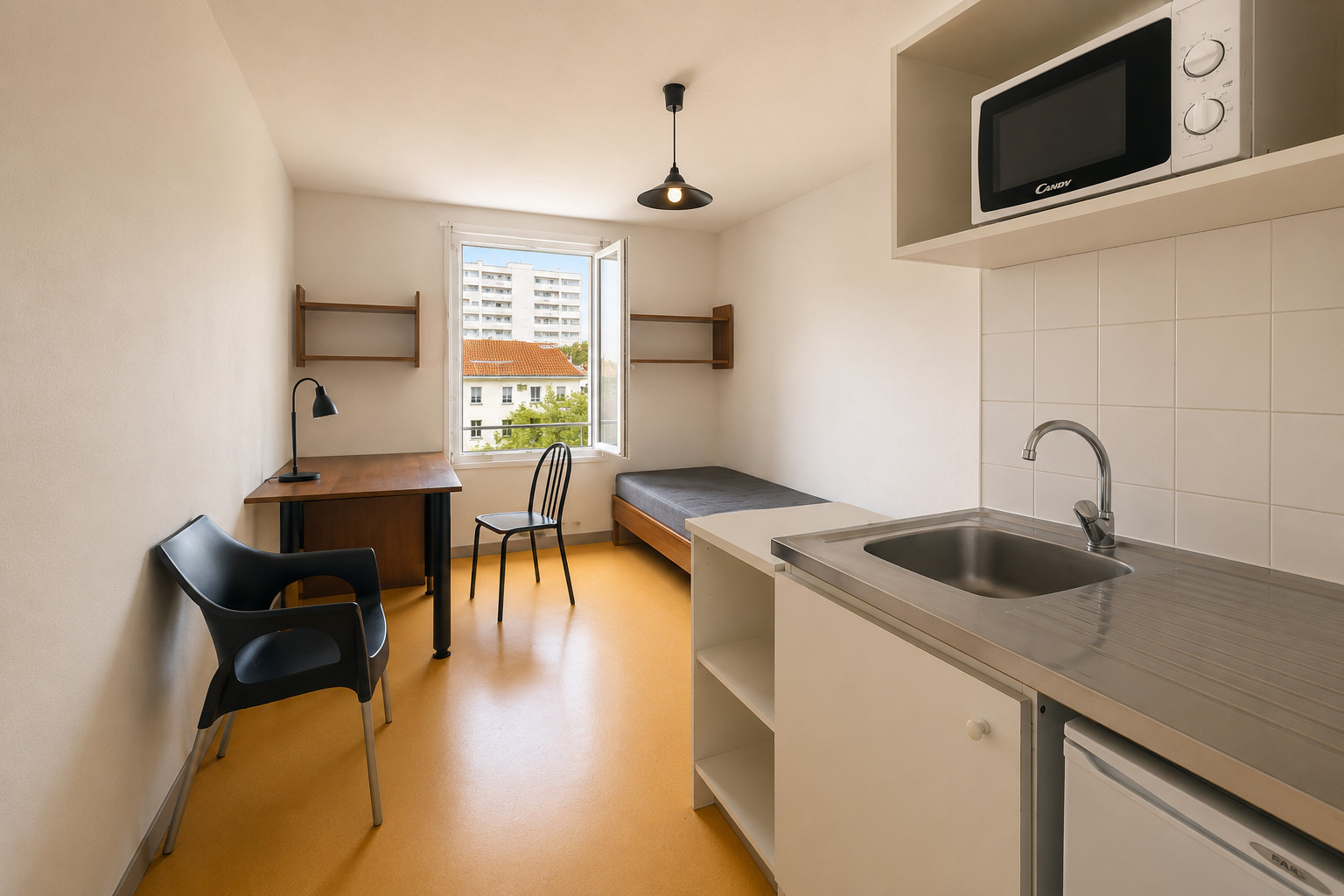 
                                                Vente
                                                 Studio meublé Villeurbanne