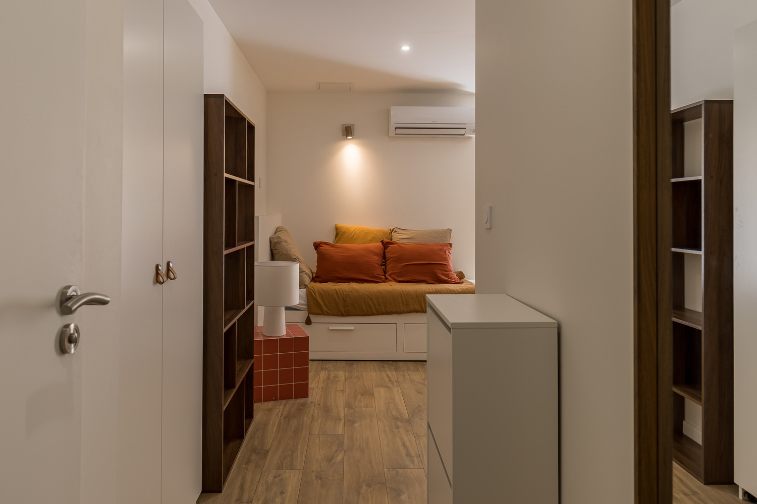 
                                                Location
                                                 Studio meublé - YOLOCOLIVING