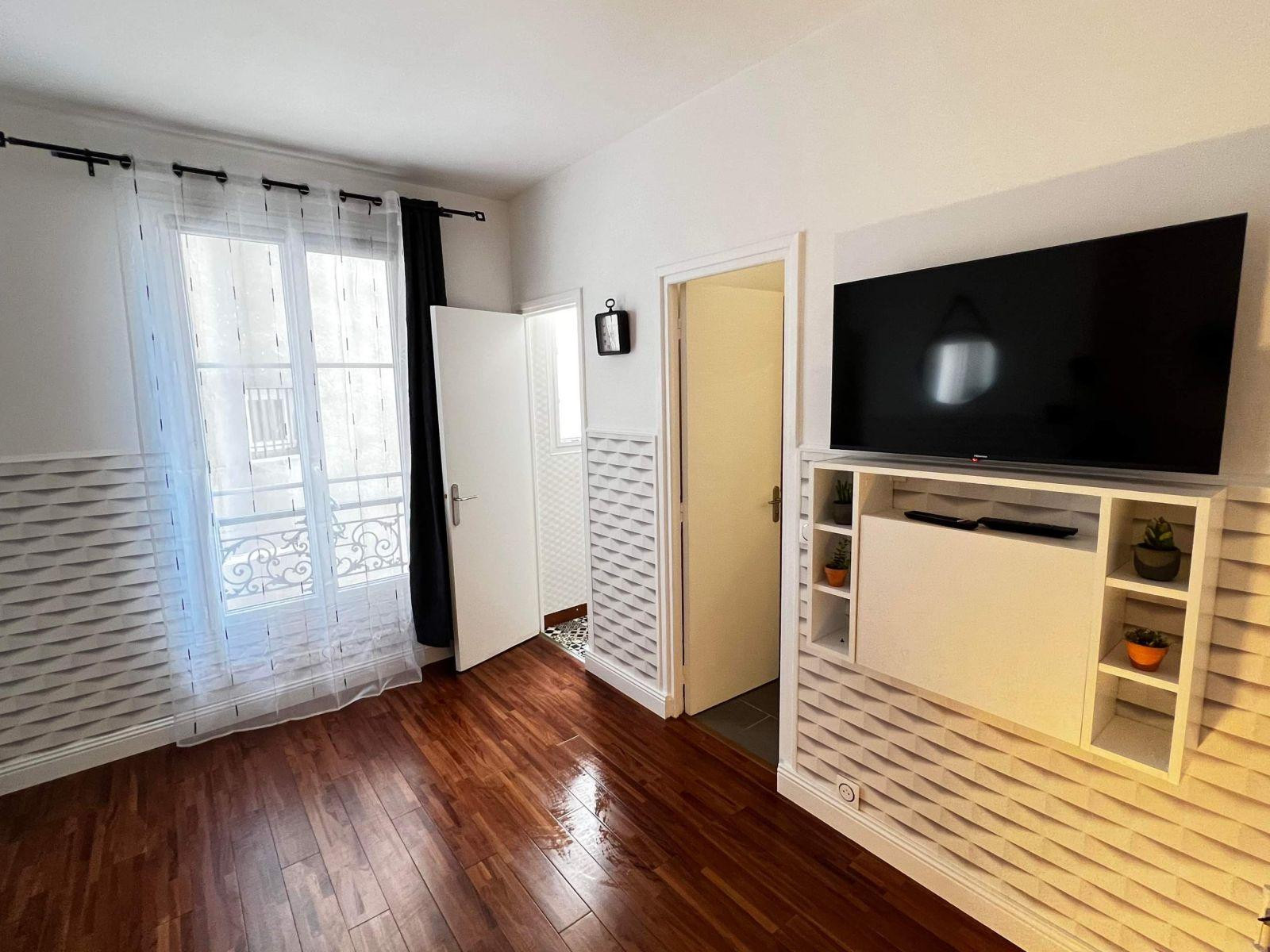 
                                                Location
                                                 Studio Moderne les Gobelins