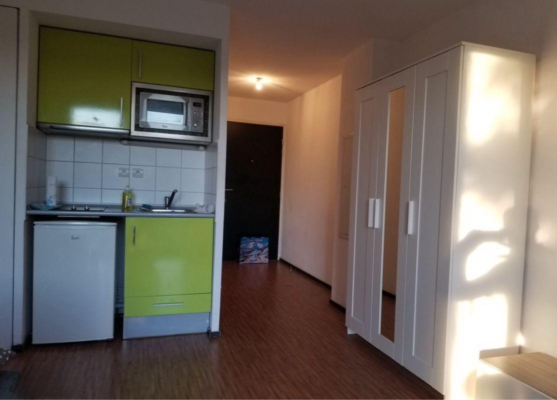 
                                                Location
                                                 Studio Montpellier avec balcon et parking