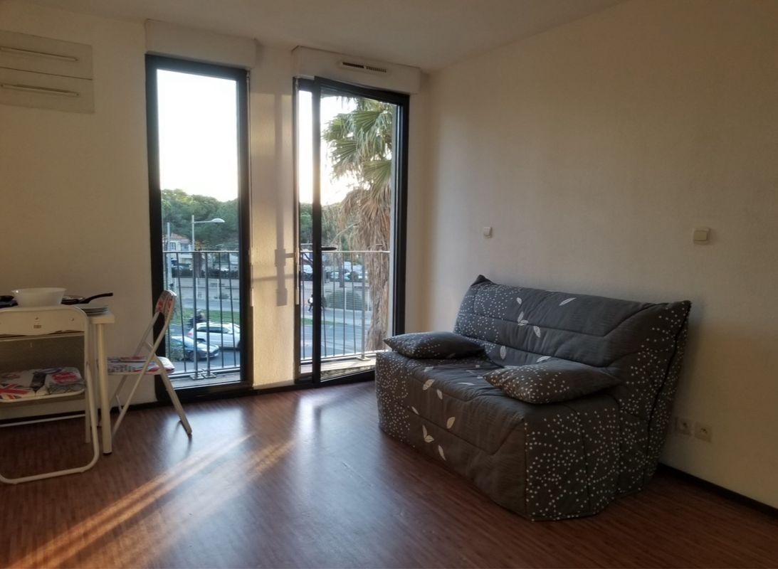 
                                                Location
                                                 Studio Montpellier avec balcon et parking