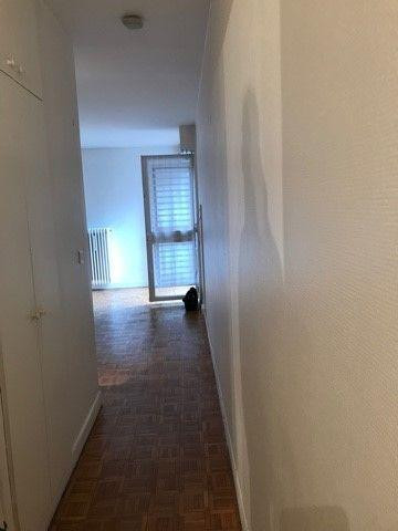 
                                                Location
                                                 Studio Nancy Blandan