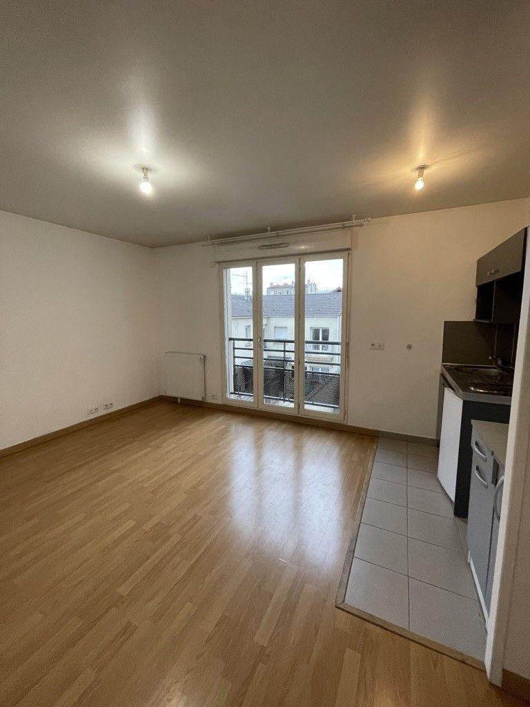 
                                                Location
                                                 Studio Nantes centre ville