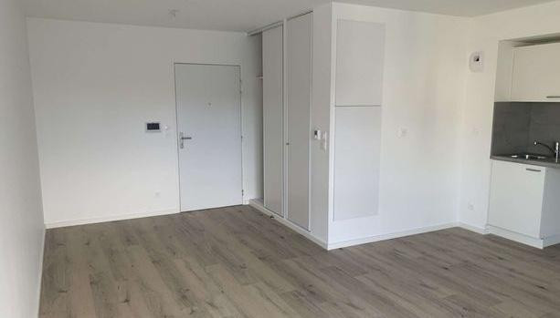 
                                                Location
                                                 Studio Nantes coeur de ville