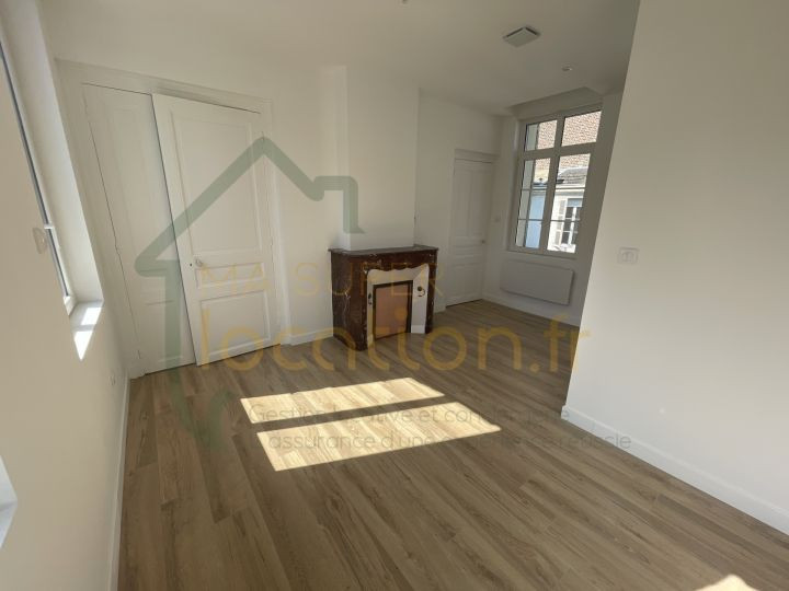 
                                                Location
                                                 STUDIO NEUF DANS RESIDENCE EXCEPTIONNELLE AVEC ESPACE EXTERIEUR