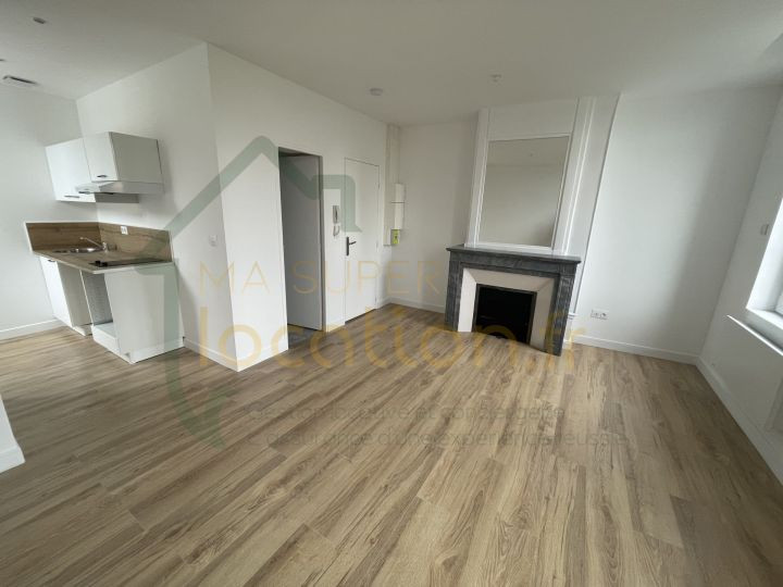 
                                                Location
                                                 STUDIO NEUF DANS RESIDENCE EXCEPTIONNELLE AVEC ESPACE EXTERIEUR