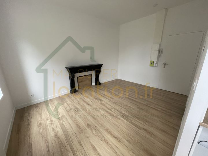 
                                                Location
                                                 STUDIO NEUF DANS RESIDENCE EXCEPTIONNELLE AVEC ESPACE EXTERIEUR