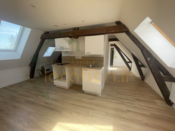 
                                                Location
                                                 STUDIO NEUF DANS RESIDENCE EXCEPTIONNELLE AVEC ESPACE EXTERIEUR