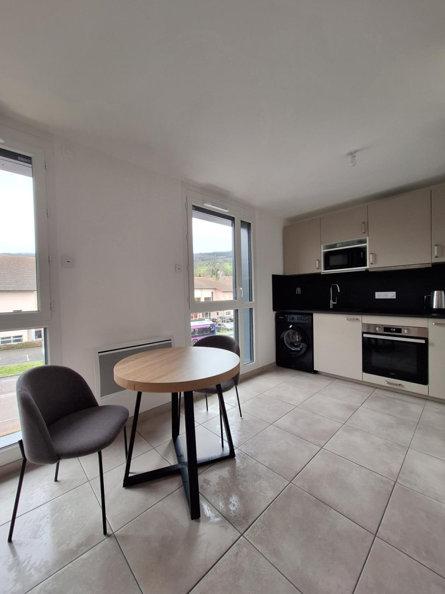 
                                                Location
                                                 Studio neuf meublé à louer (à Vulbens)