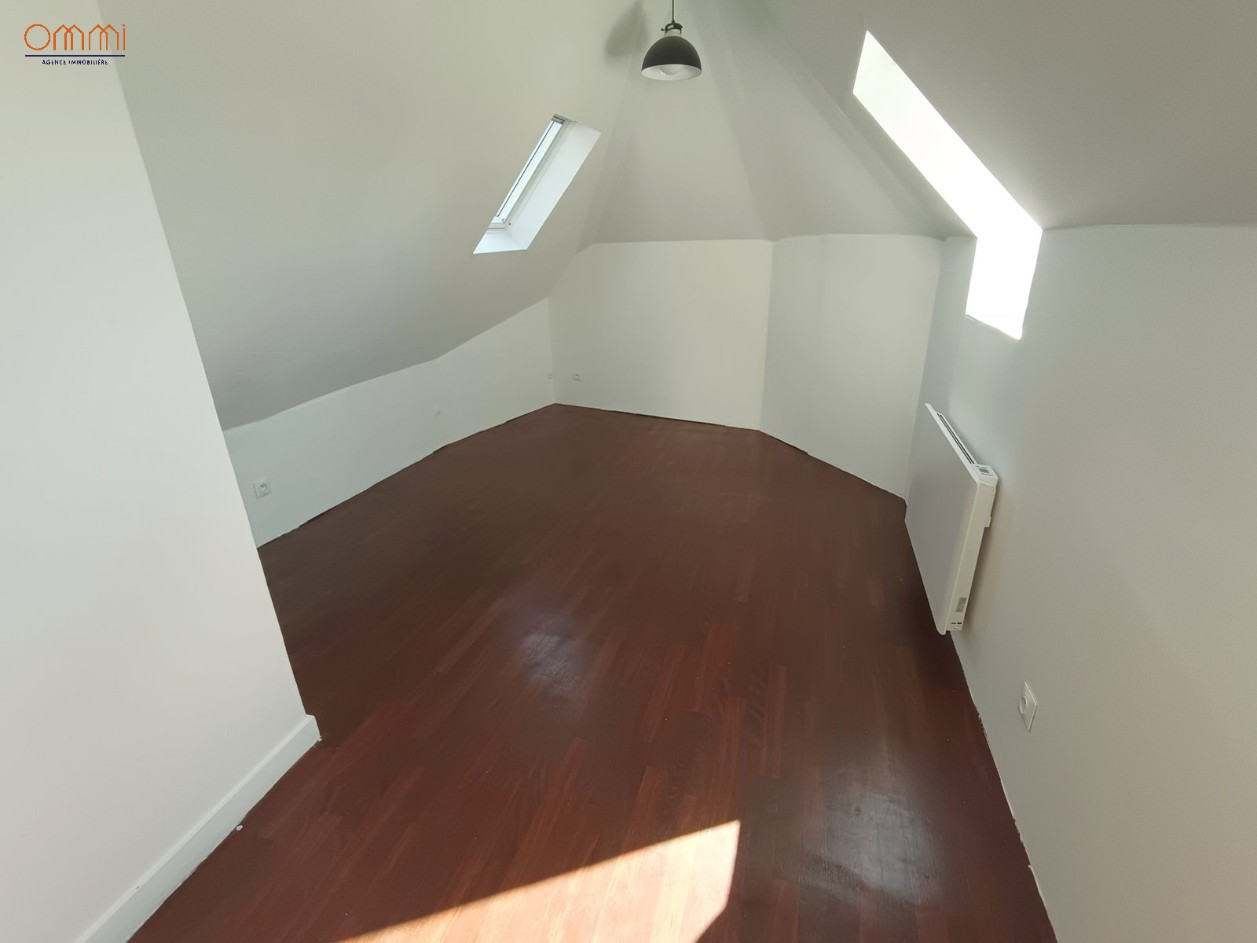 
                                                Location
                                                 Studio non meublé 15 m2 Amiens St-Pierre