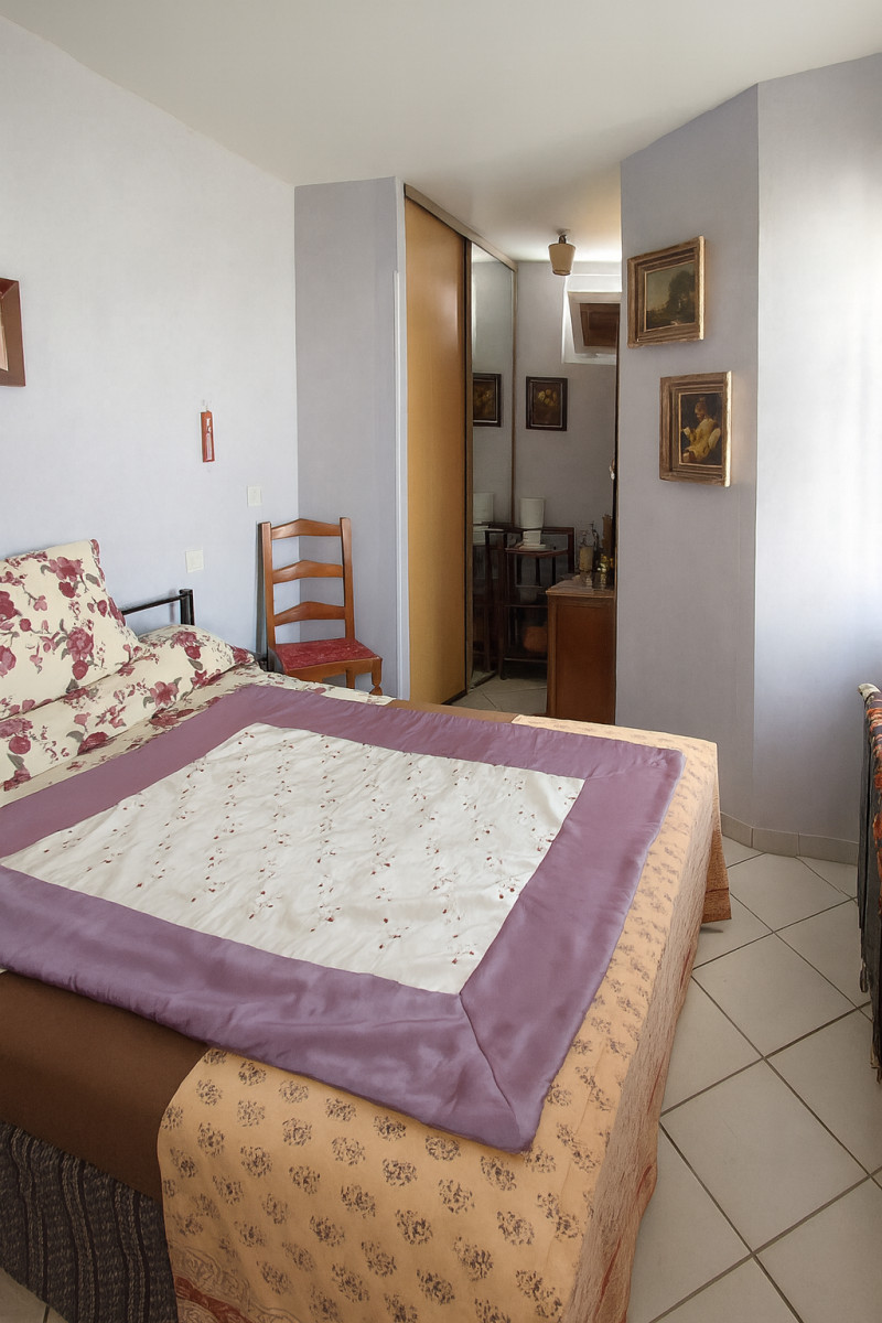 
                                                Vente
                                                 Studio optimisé dans le dynamique quartier de Lourdes – idéal investisseurs