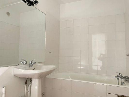
                                                Location
                                                 Studio Paris 13 Olympiades