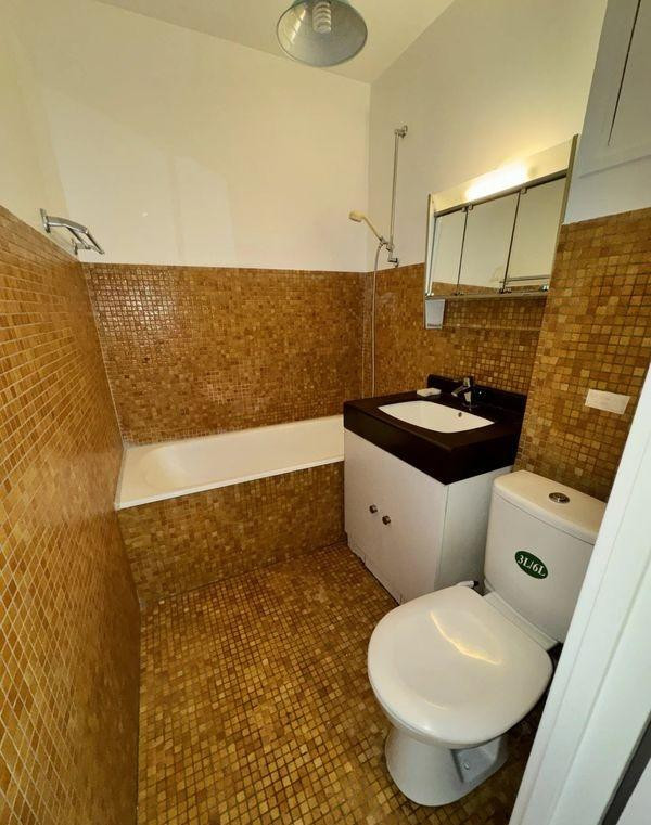 
                                                Location
                                                 Studio Paris 14ème