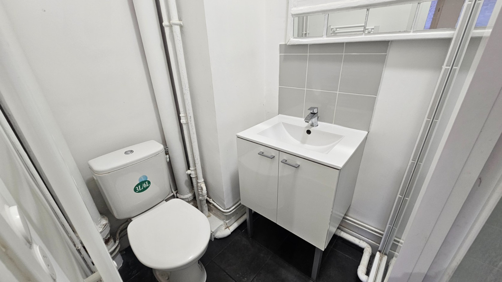 
                                                Vente
                                                 Studio - Paris 15ème