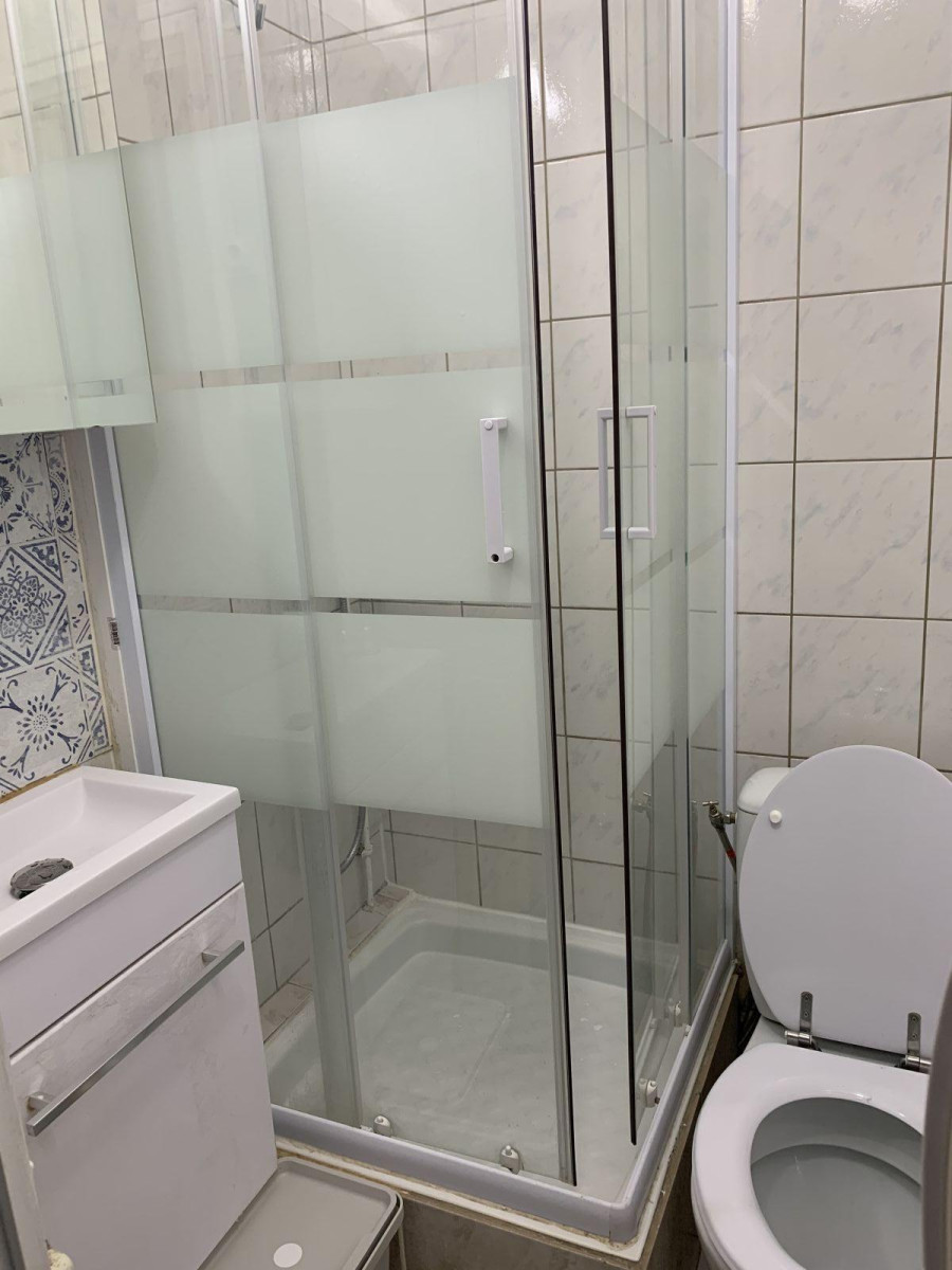 
                                                Location
                                                 Studio Paris 19