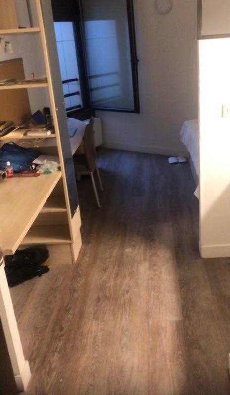 
                                                Location
                                                 Studio paris 75010