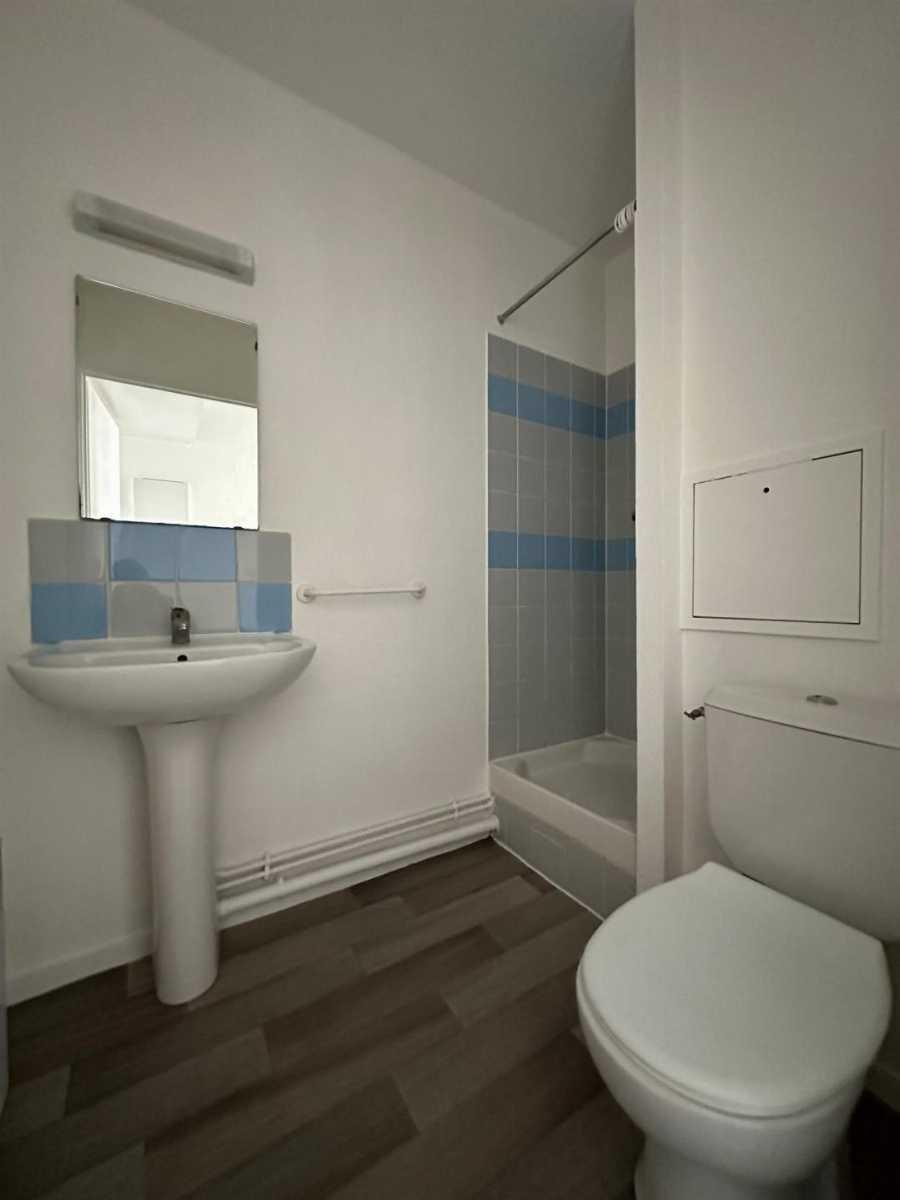 
                                                Location
                                                 Studio Paris Buttes aux Cailles