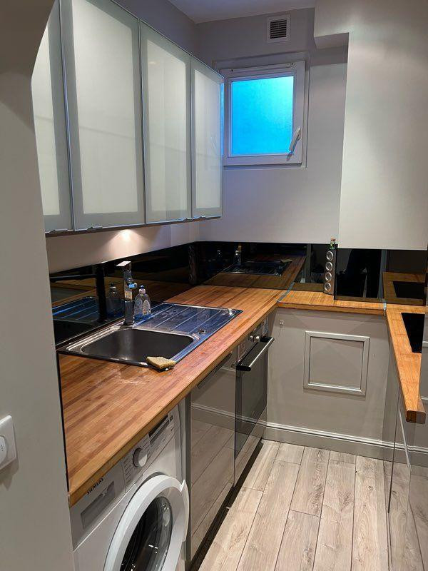 
                                                Location
                                                 Studio Paris La Défense Asnières Gare