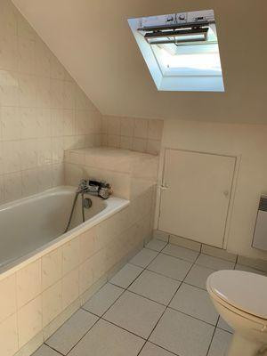 
                                                Location
                                                 Studio Paris Métro Blanche