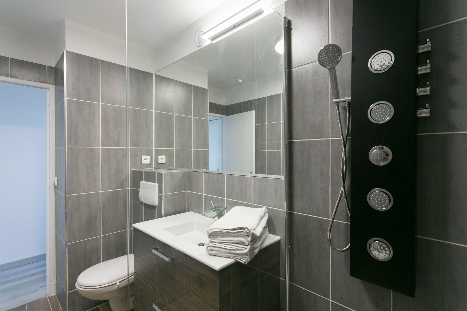 
                                                Location
                                                 Studio Paris15 Tour Eiffel Piscine et terrasse 360