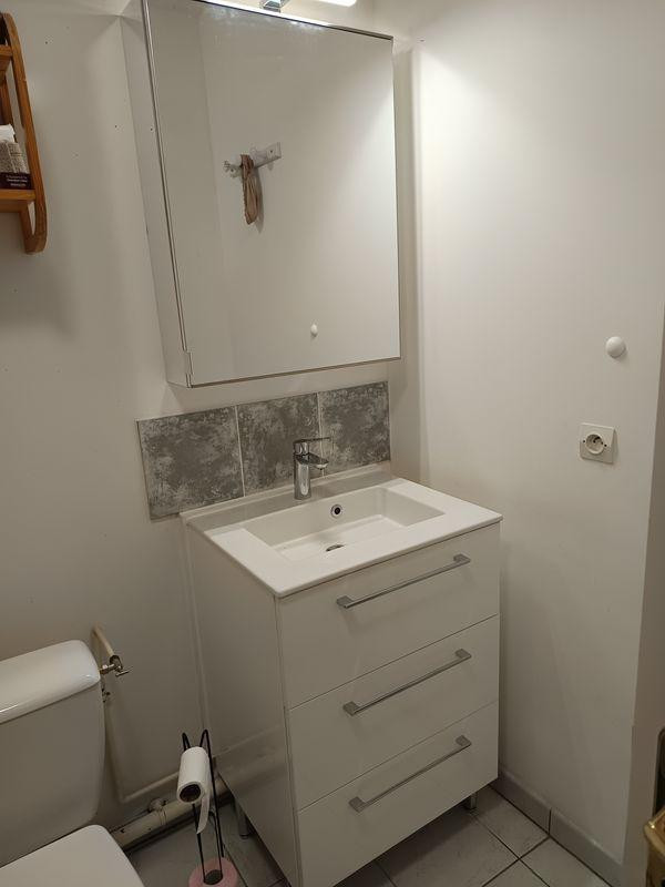 
                                                Location
                                                 Studio + place de parking vieux lille