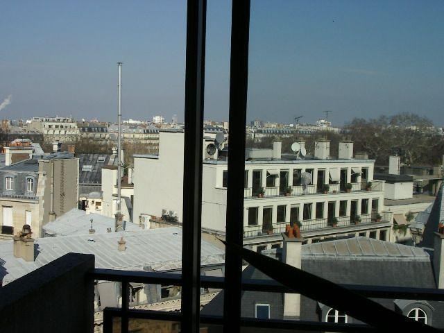 
                                                Location
                                                 Studio plein ciel clair et confortable
