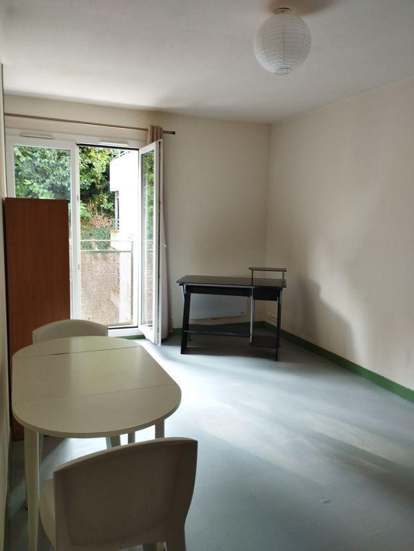 
                                                Location
                                                 Studio poitiers en face de la gare
