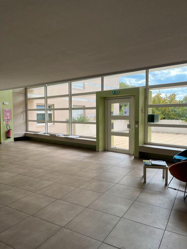 
                                                Location
                                                 Studio pour étudiant résidence les Laureades