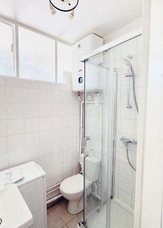 
                                                Location
                                                 Studio pres de la gare de clamart
