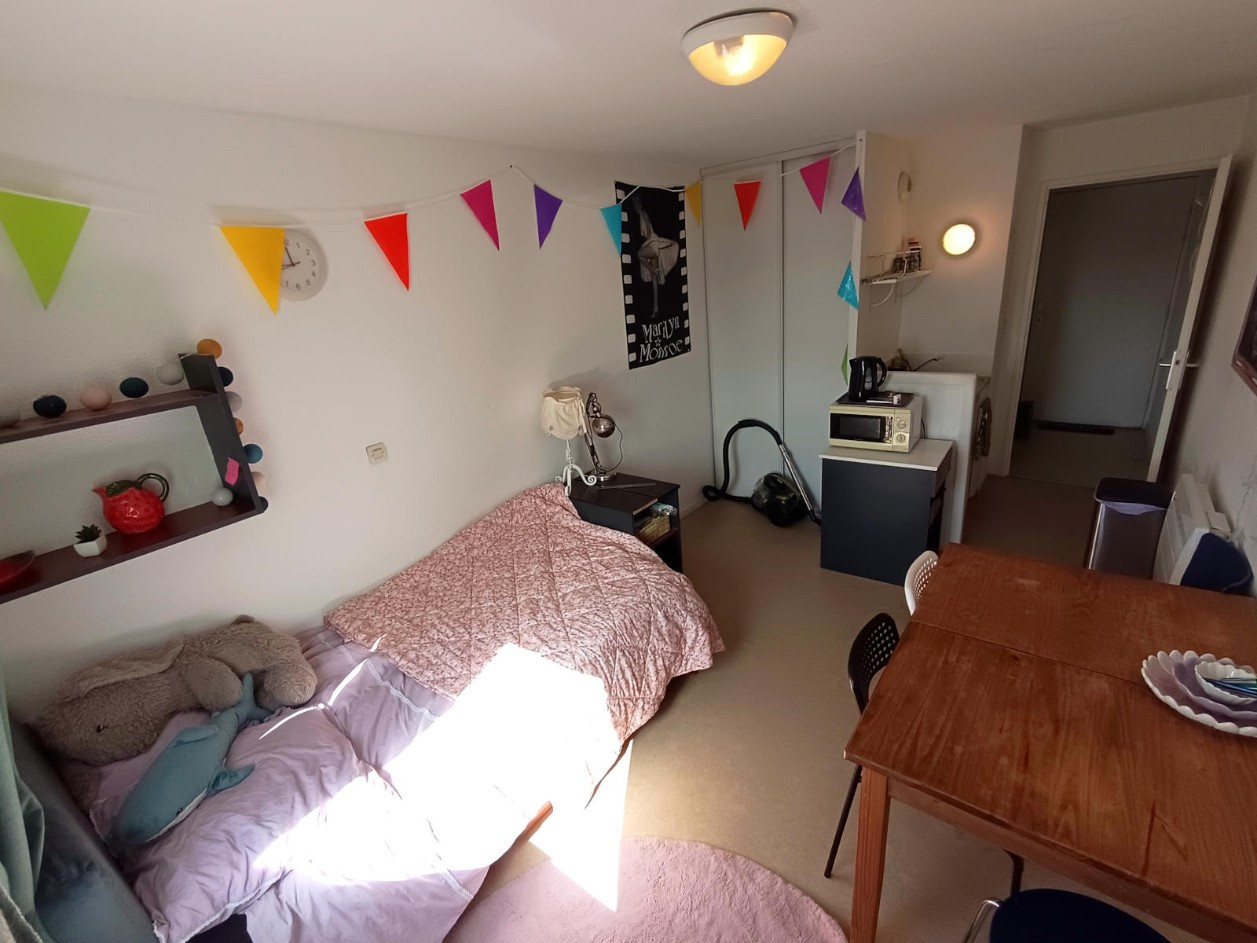 
                                                Vente
                                                 Studio proche Campus Citadelle