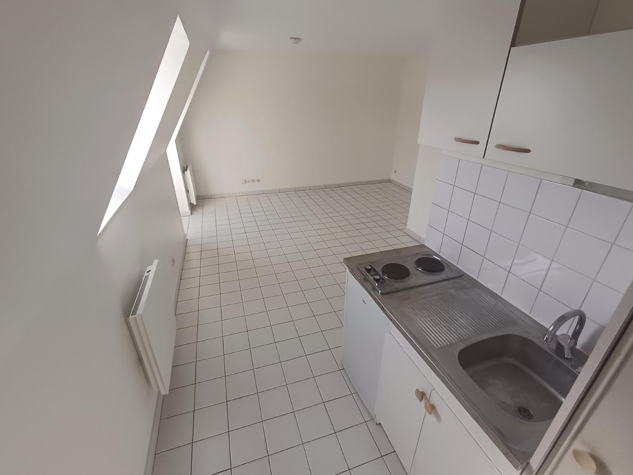
                                                Vente
                                                 Studio proche Centre-ville Amiens