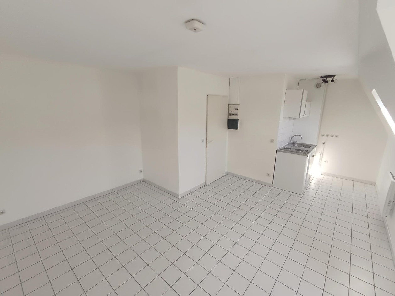 
                                                Vente
                                                 Studio proche Centre-ville Amiens