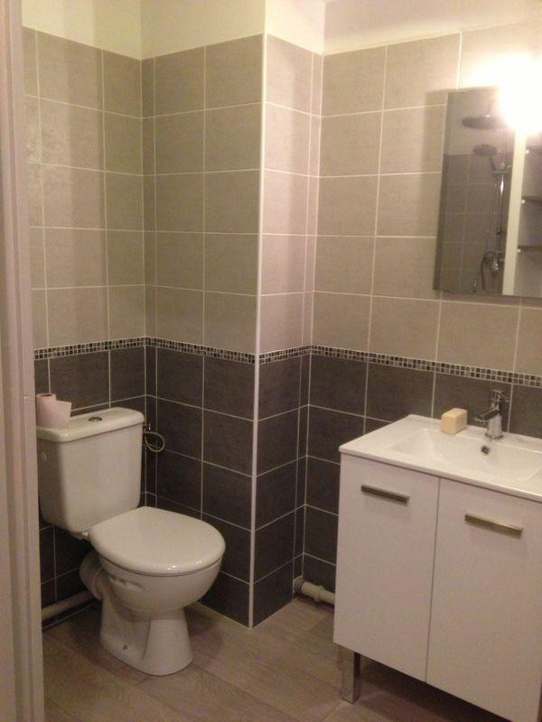 
                                                Location
                                                 Studio proche de la timone