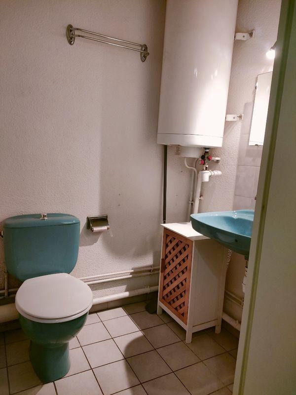 
                                                Location
                                                 Studio proche gare