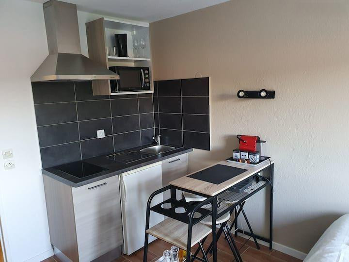 
                                                Location
                                                 Studio Puyricard