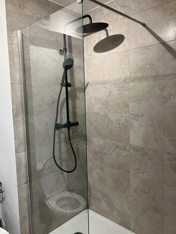 
                                                Location
                                                 Studio refait à neuf 21m2