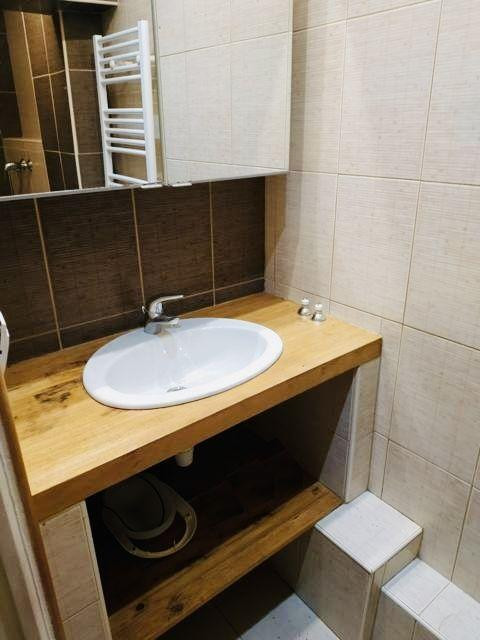 
                                                Location
                                                 Studio refait à neuf • 27 m2 au calme Montpellier