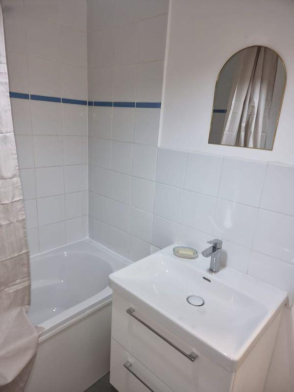 
                                                Location
                                                 Studio refait à neuf – Arcueil 94110 600m RER