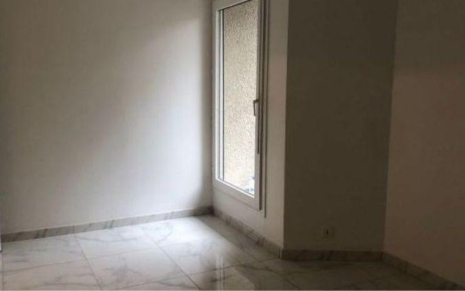 
                                                Location
                                                 Studio refait à neuf au coeur de Sevran