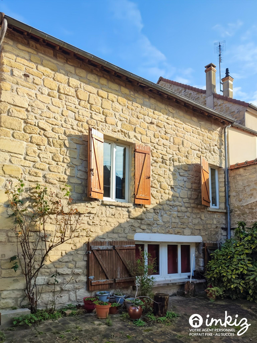 
                                                Vente
                                                 STUDIO RENOVE- IDEAL 1ER ACHAT OU INVESTISSEMENT