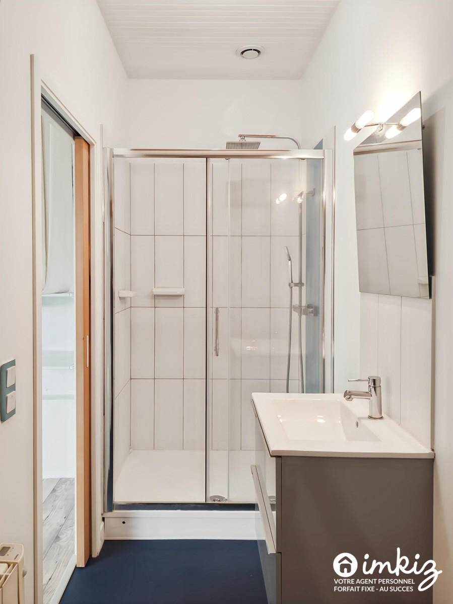 
                                                Vente
                                                 STUDIO RENOVE- IDEAL 1ER ACHAT OU INVESTISSEMENT