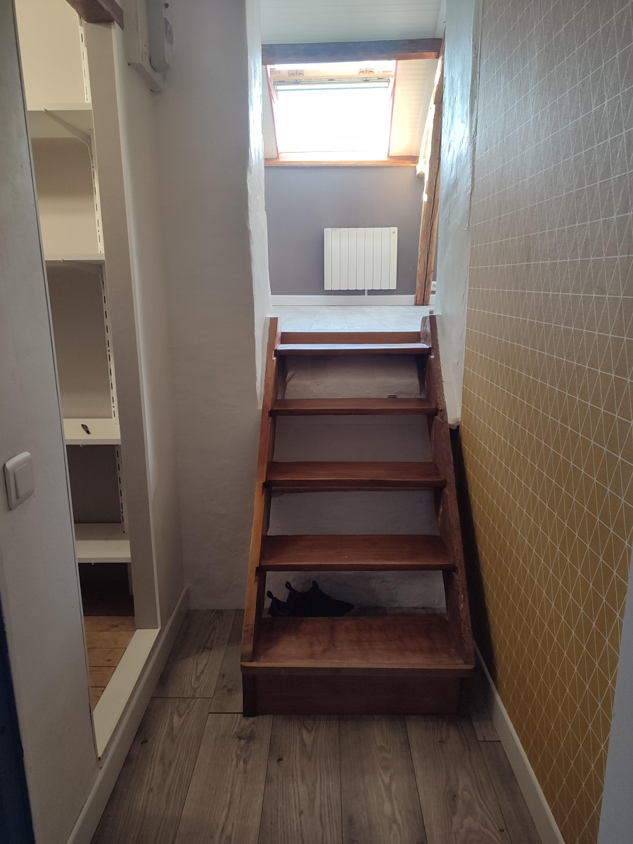 
                                                Vente
                                                 STUDIO RENOVE- IDEAL 1ER ACHAT OU INVESTISSEMENT