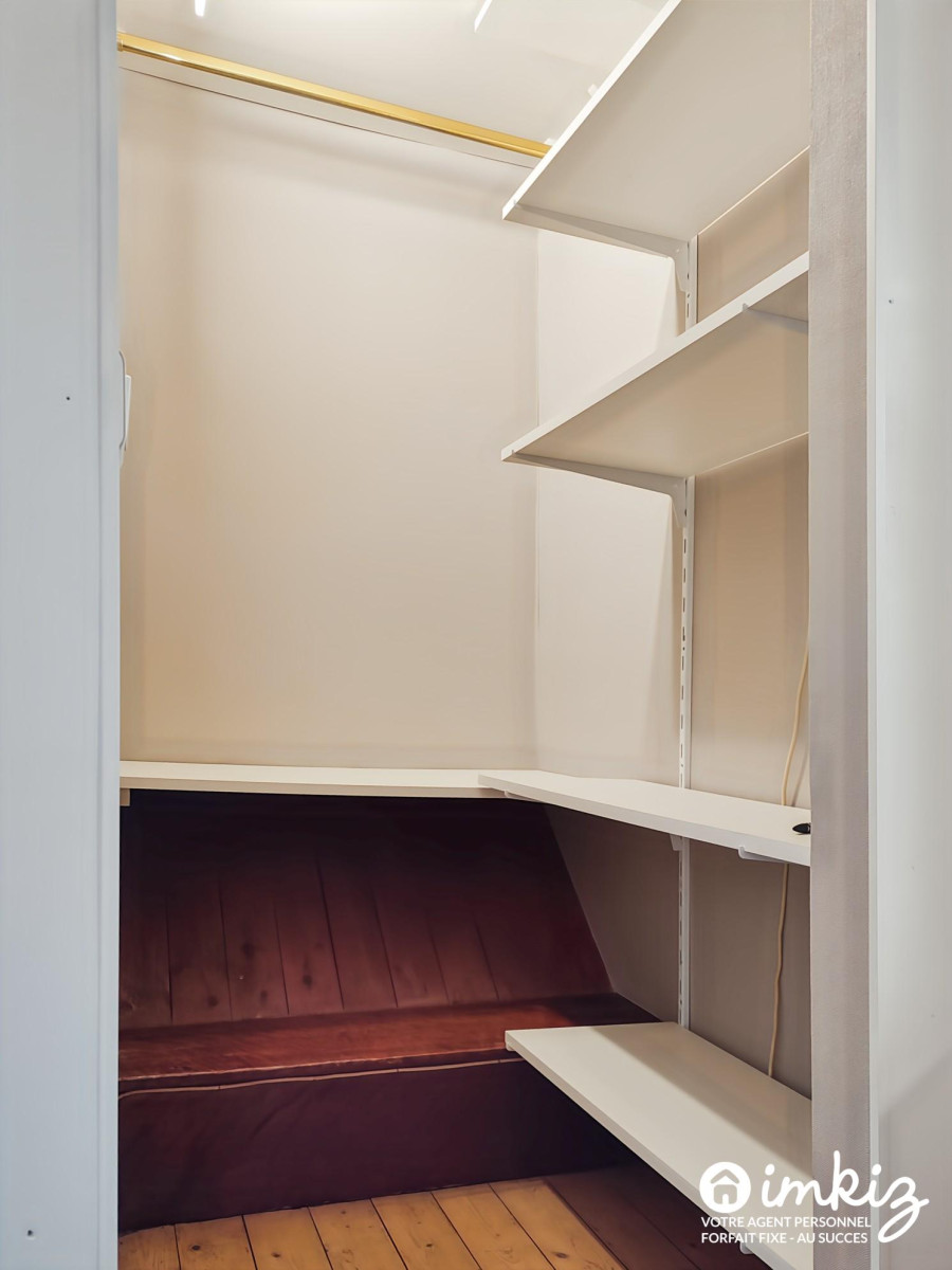 
                                                Vente
                                                 STUDIO RENOVE- IDEAL 1ER ACHAT OU INVESTISSEMENT